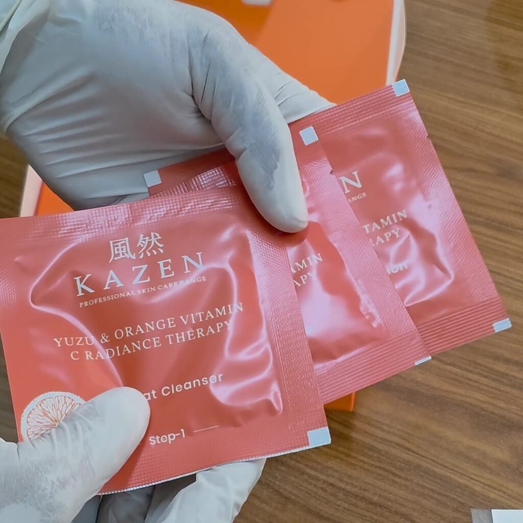 Single-use step sachets from the Yuzu and Orange Vitamin C facial kit